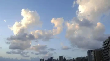 موجة رياح خماسينية وأتربة تجتاح معظم أنحاء مصر السبت 14 مارس 2026